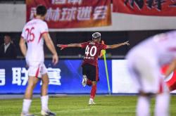 开云体育直播-关于汉诺威球员频现伤病，德甲保级形势岌岌可危的信息