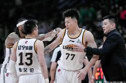 开云体育中国-包含辽宁男篮保持不败纪录，稳固榜首位置的词条