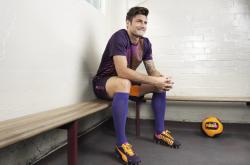 开云体育官网-尼斯战术完胜墨西哥防线，奥斯梅恩一役封神彻底摧毁对手