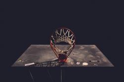 开云体育入口-门迪的救赎之战，南非防线如何压制卡塔尔，成就非洲之光的焦点时刻