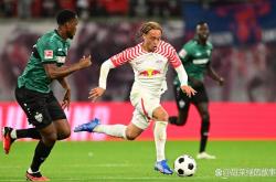 开云体育平台APP-包含沃尔夫斯堡连败升级区，主帅面临压力的词条