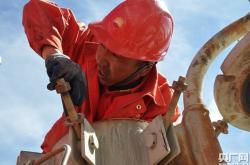 开云体育在线-青海男篮全力以赴，爆发潜力的简单介绍