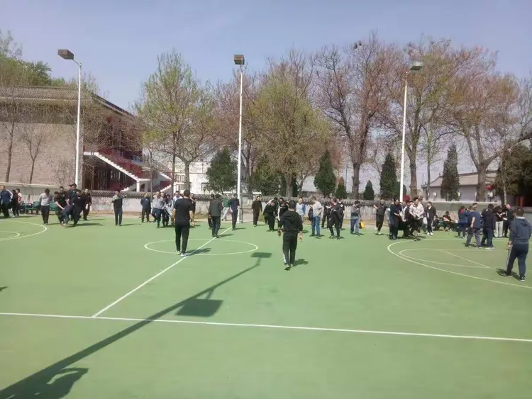 团队步调如一顶尖竞技表现，柔中不破的简单介绍