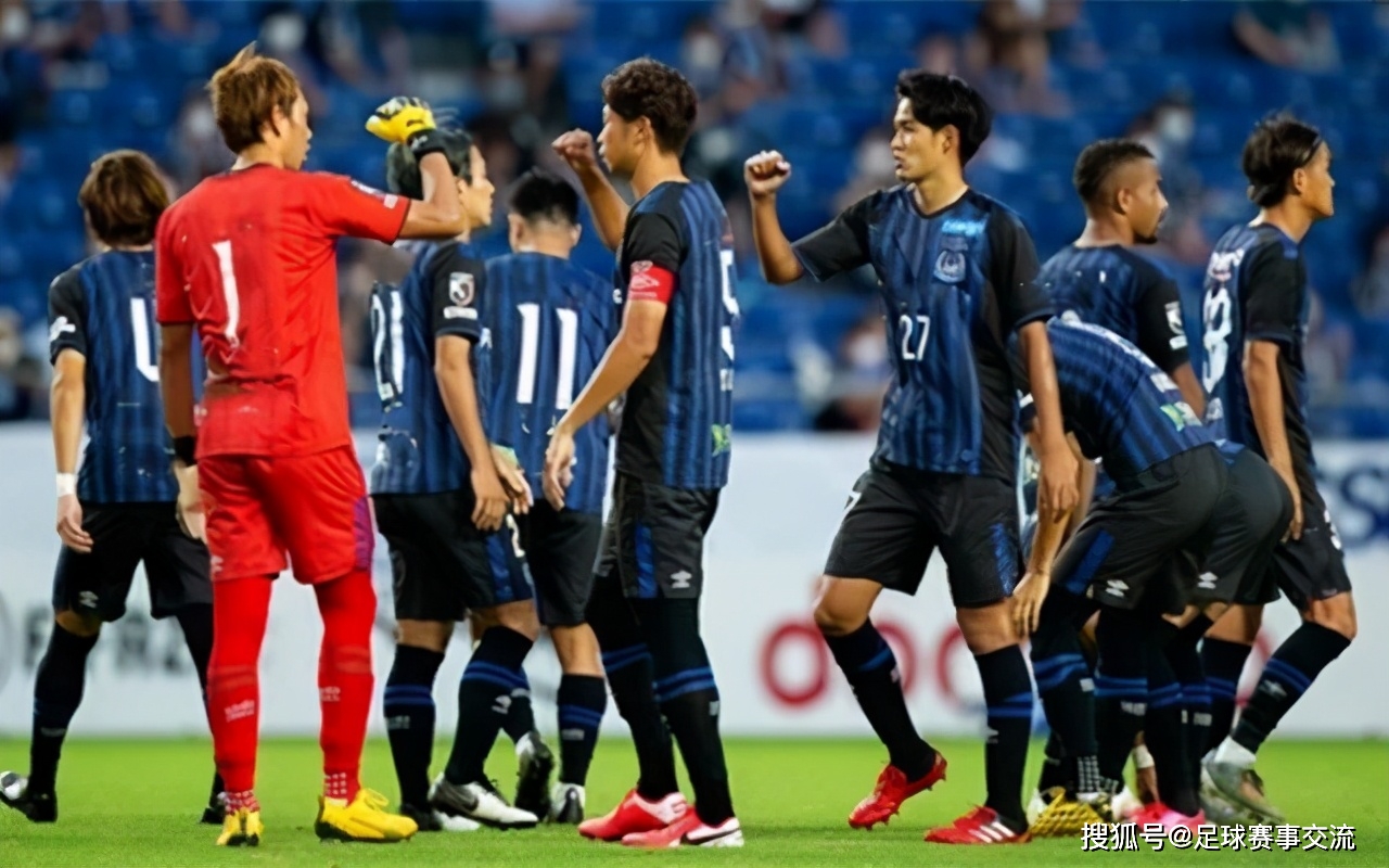 广岛三箭在国际比赛中斩获胜利