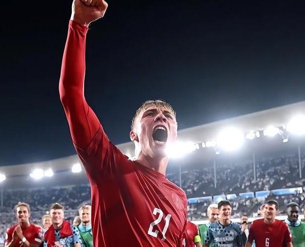 波兰队实现逆袭,成功晋级半决赛! 波兰队实现逆袭,成功晋级半决赛!