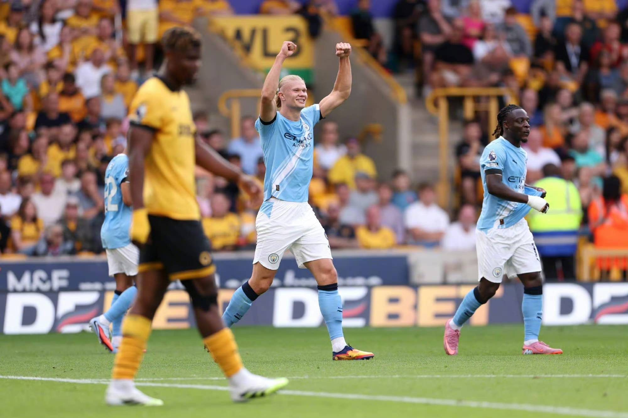 曼城客场取胜，排名稳步上升