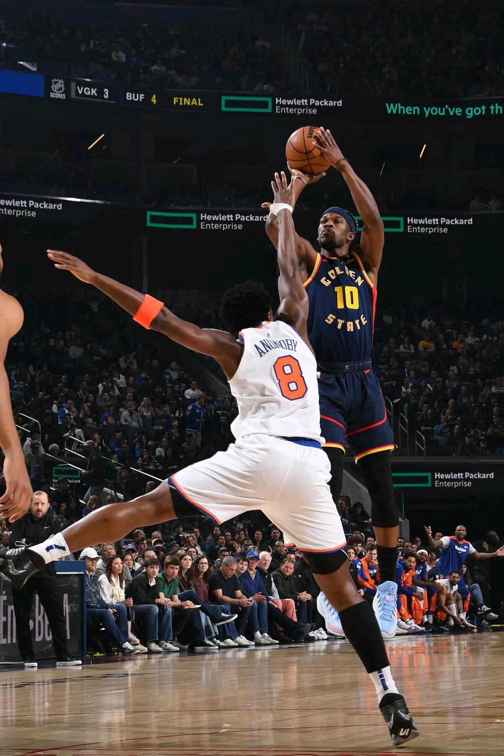 尼克斯球员防守铁桶般坚韧，控制比赛局势的简单介绍