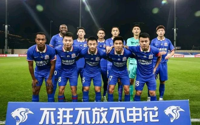 上海申花战平江苏苏宁，保持不败记录的简单介绍