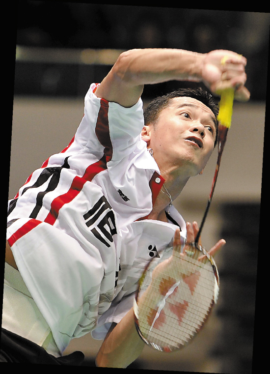 包含泰国羽毛球队鏖战法国羽毛球队，陶菲克高光表现的词条