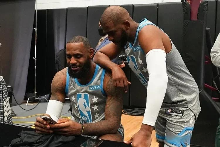 湖人B队逆转热火B队，保罗统治全场