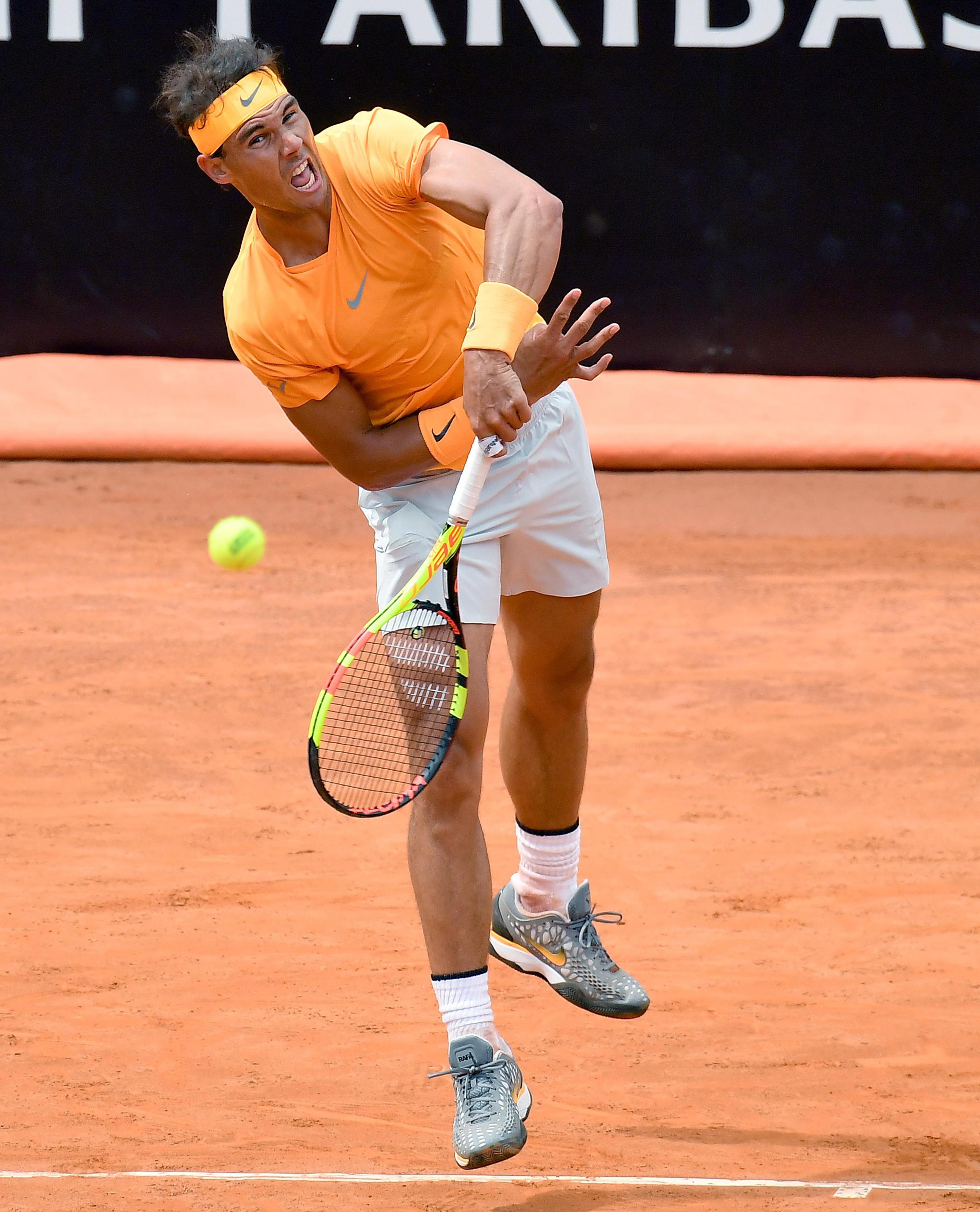 意大利网球队横扫世界网球队，纳达尔三分雨点燃全场