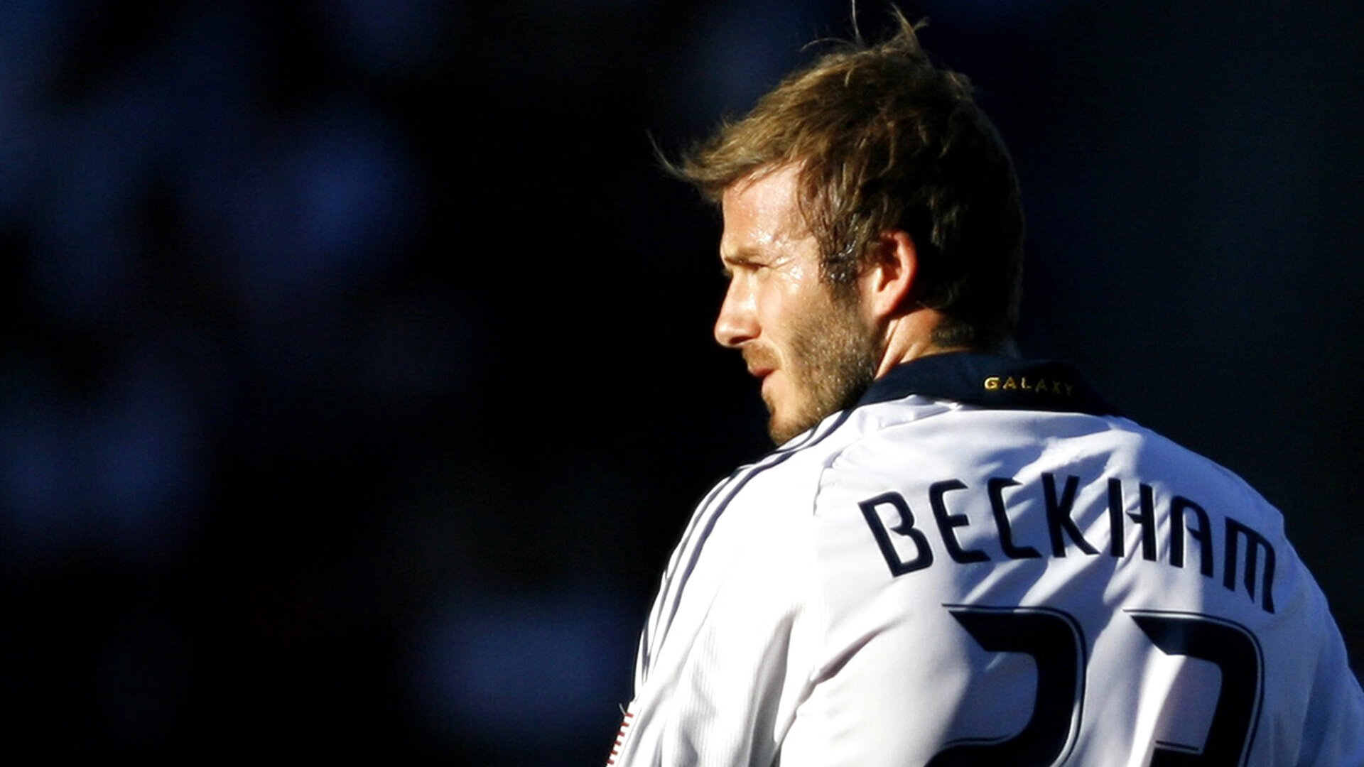 赛道上的王者之夜，罗德里戈连续得分拉开差距，F1年度争冠悬念渐失